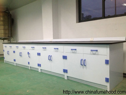 White Chemistry Lab Furniture Phenol Formaldehyde Resin Bench With PP Cabinet